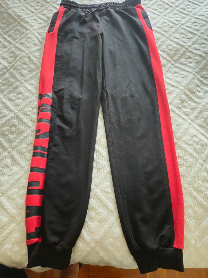 Kırmızı Siyah kırmızı   az kullanılmış Fermuarlı Eşofman takımı - Görsel 3