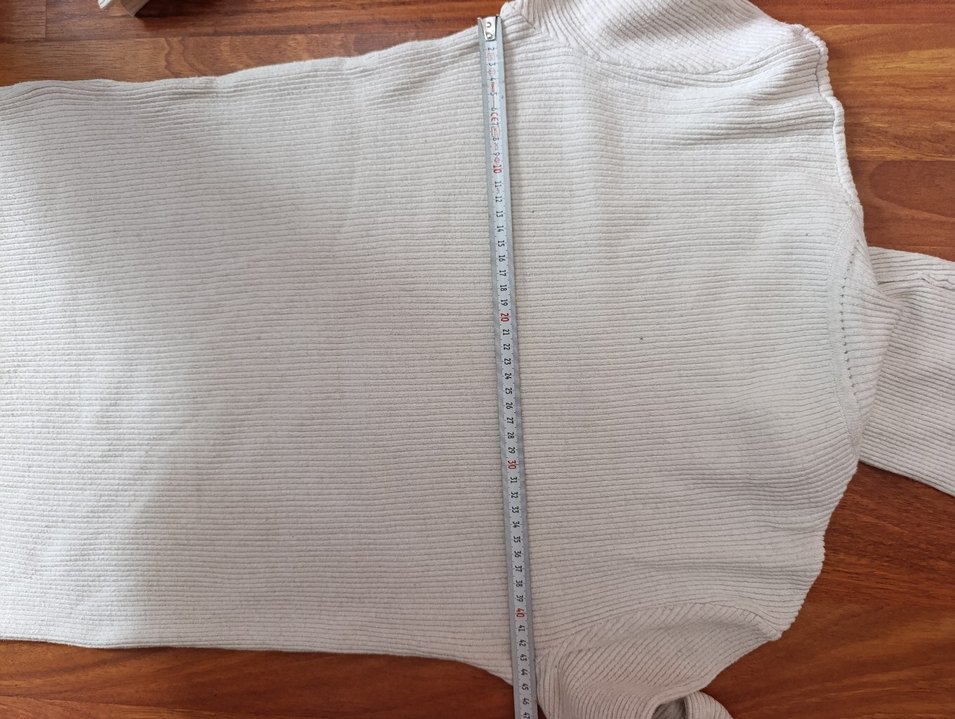 TrendyolMan Bej Boğazlı Yün Kazak - Görsel 3