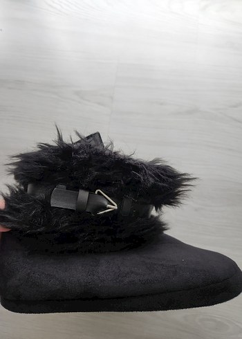 Penti Siyah Kürklü Sıcak Panduf 37-38 - Görsel 4