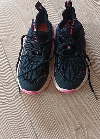 31 Beden Çocuk spor ayakkabı
