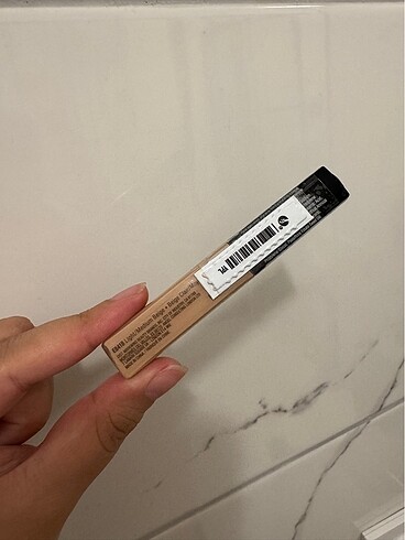 Wet n wild Wet N Wild Kapatıcı (Fiyat için mesaj)