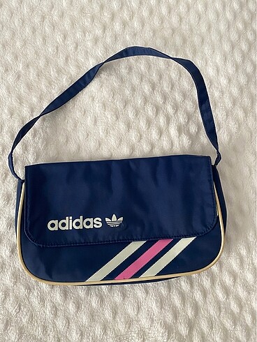 Adidas Lacivert Kol çantası