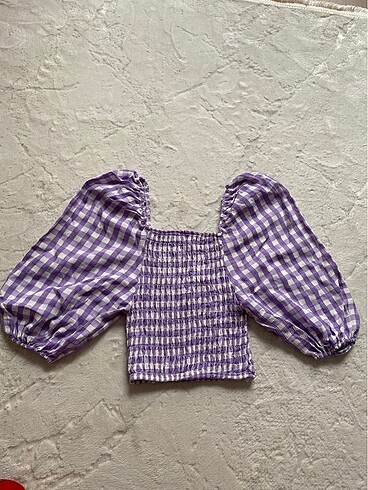 Lila Kareli crop bluz