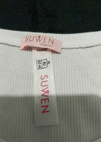 Beyaz Kadın Atlet Crop Üst Spor - Görsel 4