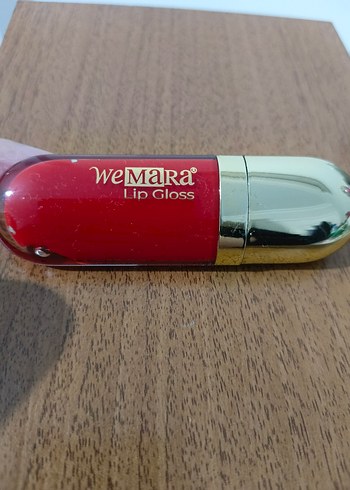 Parlak Kırmızı Lip Gloss - Görsel 2