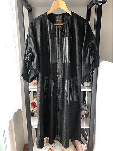 Sezonluk Kaşmir-Deri Detaylı Tunik