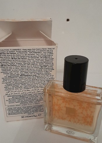 Avon Far Away Kadın Parfümü - Görsel 2