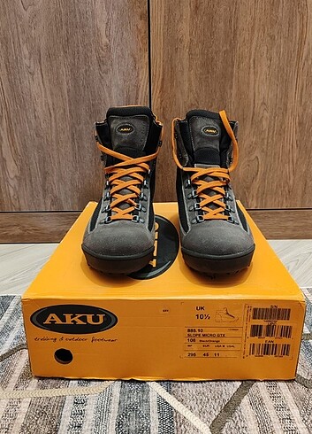 AKU slope micro gtx treaking bot