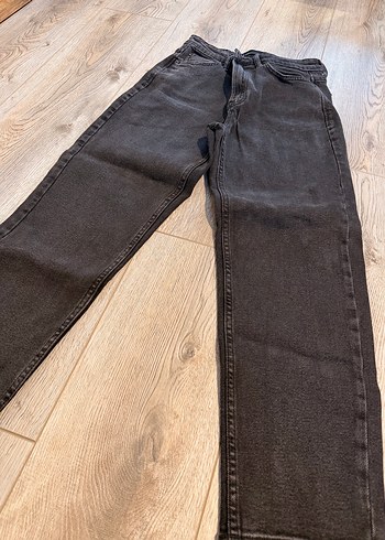 Stradivarius Mom Jean - Görsel 3