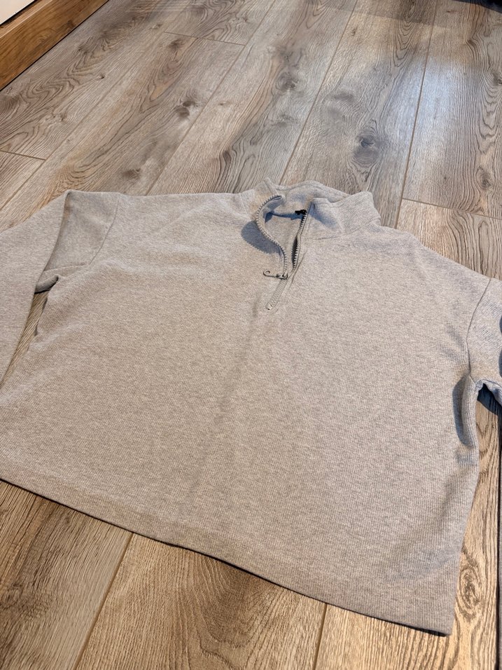 Gri Düğmeli Yüksek Yakalı Kadın Sweatshirt - Görsel 2