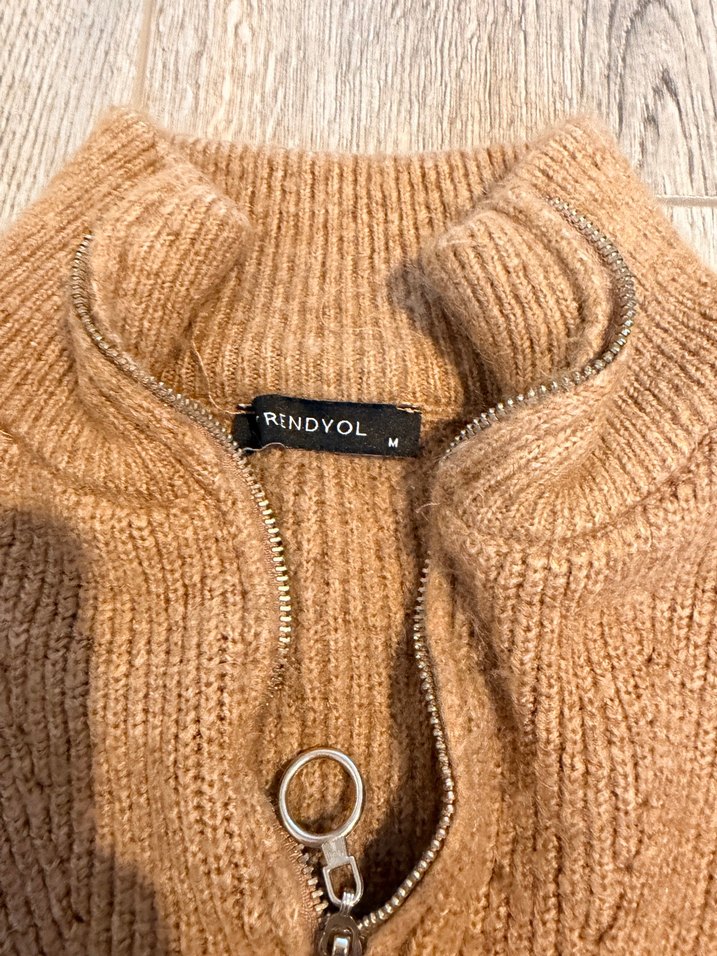 Kadın Kahverengi Yün Örgü Kazak - Görsel 4