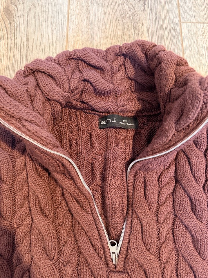 Bordo Yüksek Yakalı Örgü Kadın Kazak - Görsel 3