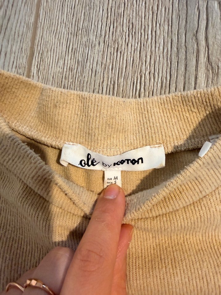 Koton Bej Kısa Kollu Triko Tişört - Görsel 3