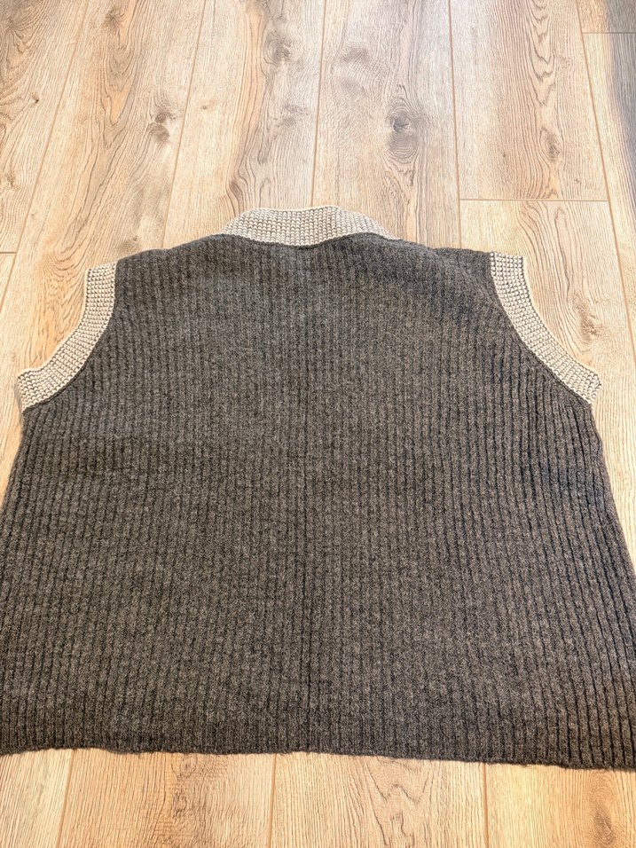 Gri V Yaka Örgü Kadın Süveter - Görsel 4