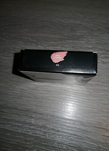 Fenty Beauty Krem Allık