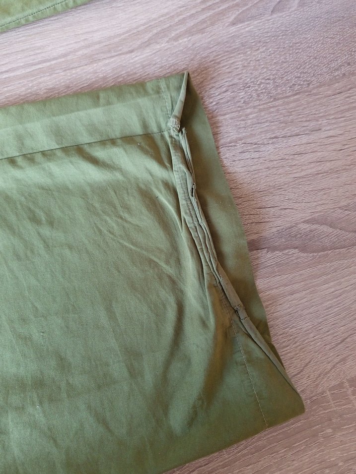 Düğmeli Yeşil Keten Rahat Kesim Pantolon - Görsel 4