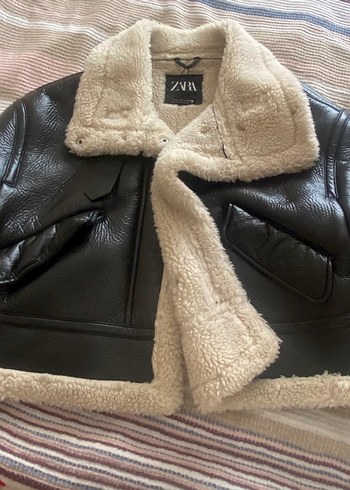 m Beden siyah Renk ZARA Siyah Deri Kürklü Kadın Kışlık Ceket