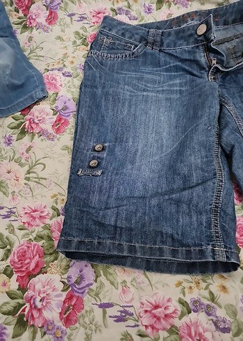 Düğmeli Mavi Kadın Mini Kot Şort - Görsel 2