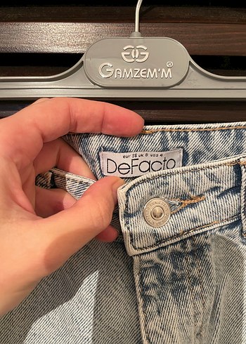 36 Beden mavi Renk Bol Kesim Kadın Mini Kot Şort