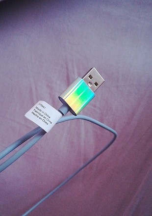 İphone şarj kablosu