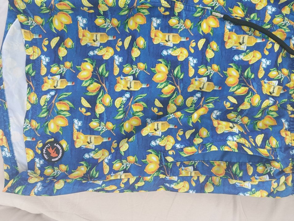 Sarı Desenli Erkek Mini Şort - Görsel 2