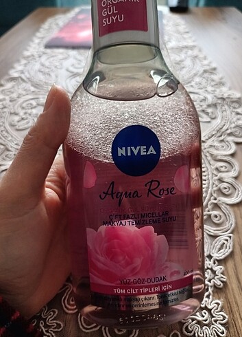 Nivea aguo rose organik gül suyu