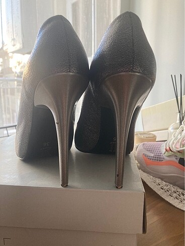 Stiletto ayakkabı