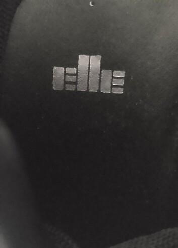 Elle Elle shoes siyah rugan parlak taş detaylı spor ayakkabı