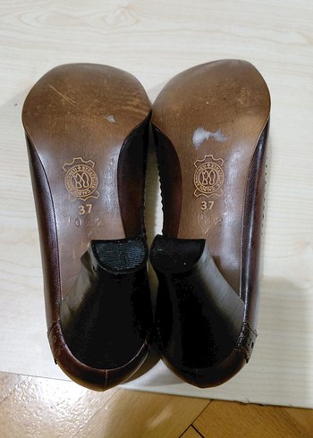 Beta Hakiki Deri Sıfır Ayarında Şık ve Kusursuz Topuklu Ayakkabı - Görsel 14