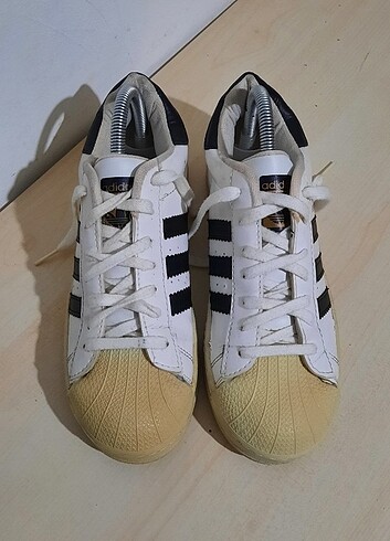 Adidas Sağlam Sorunsuz Spor Ayakkabı