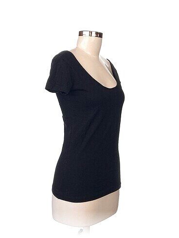 Stradivarius Stradivarius T-shirt %70 İndirimli.