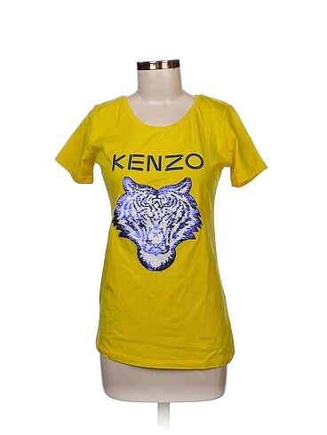 Kenzo T-shirt %70 İndirimli.