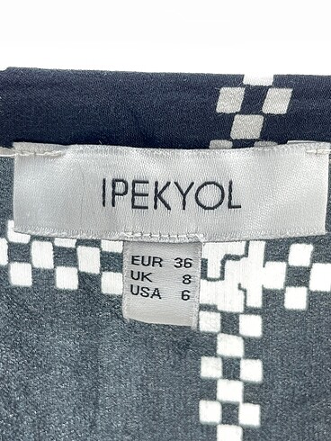 36 Beden çeşitli Renk ipekyol Bluz %70 İndirimli.