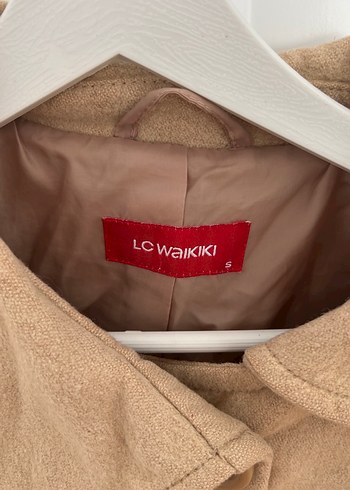 LC Waikiki Bej Düğmeli Ceket