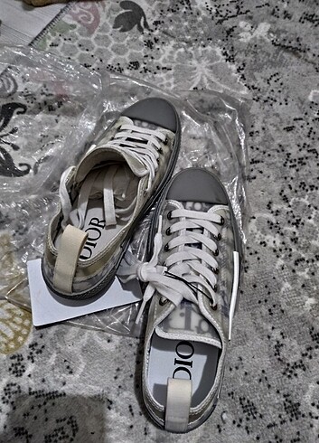 37 Beden Dior ayakkabı 