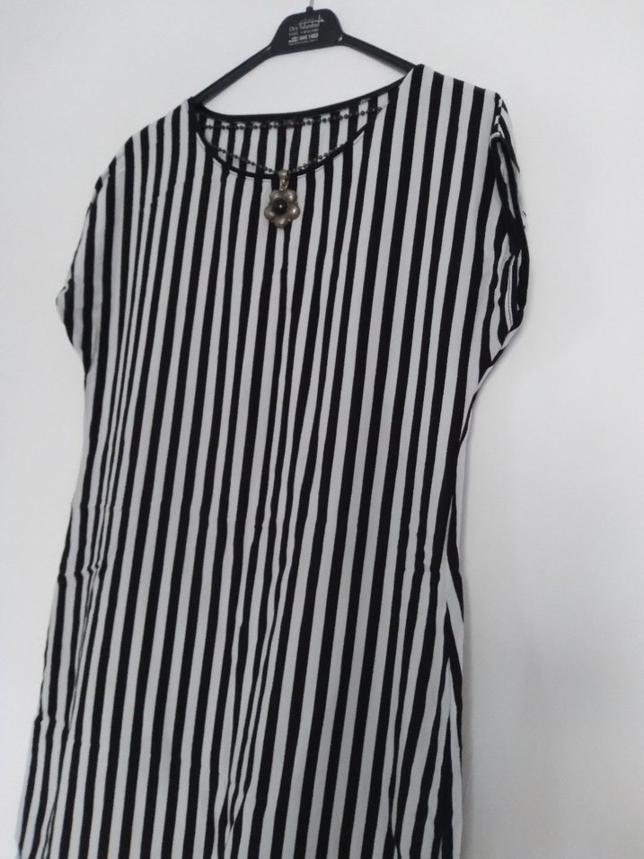 Kadın Siyah Çizgili Midi Elbise - Görsel 5