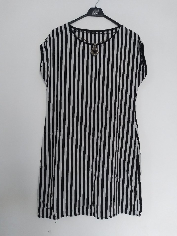 Kadın Siyah Çizgili Midi Elbise - Görsel 4