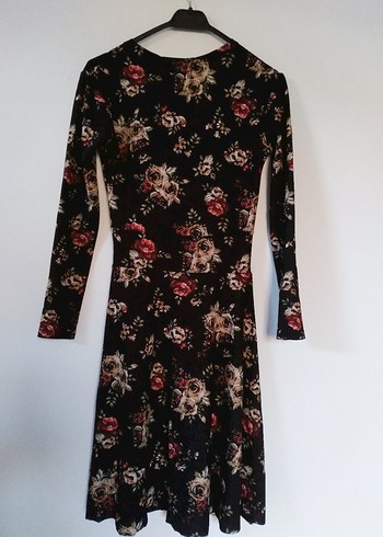 Uzun Kollu Siyah Çiçekli Midi Elbise - Görsel 6