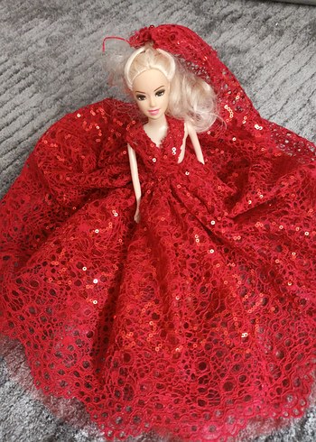 Kırmızı Payetli Dantel barbie Bebek