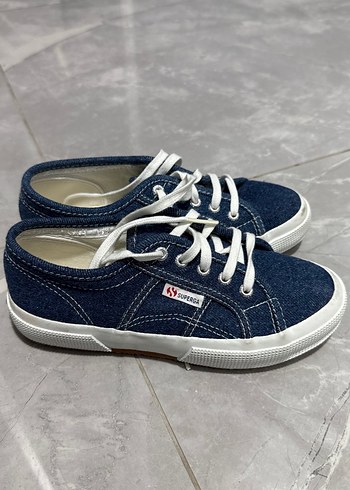 Superga 33