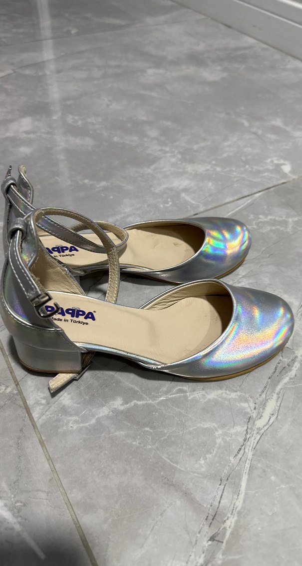 Gri Bağcıklı kız çocuk Topuklu Ayakkabı - Görsel 2