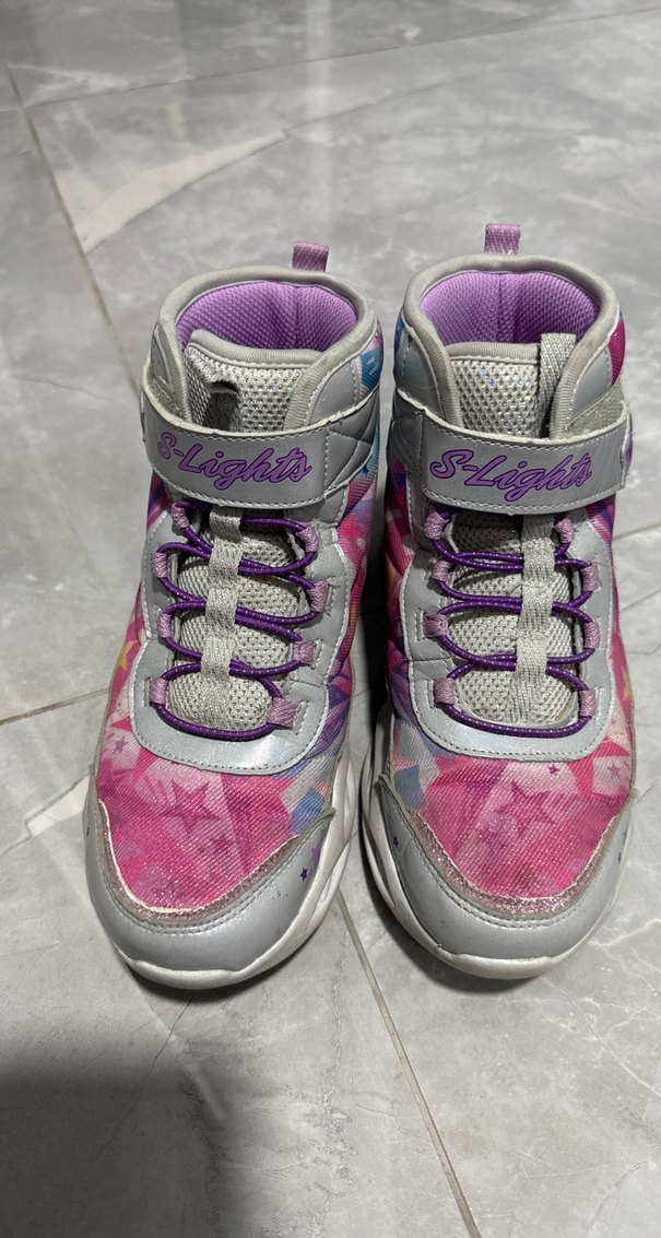 Skechers Kız Çocuk Renkli Bağcıklı ve Cırtcırtlı Bot - Görsel 4