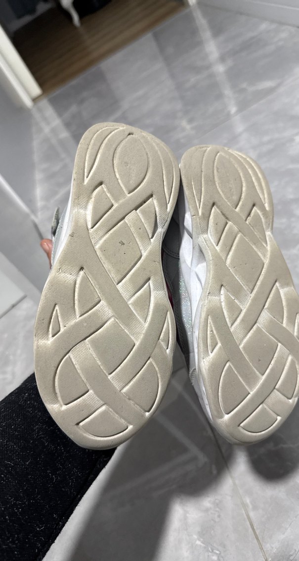 Skechers Kız Çocuk Renkli Bağcıklı ve Cırtcırtlı Bot - Görsel 5