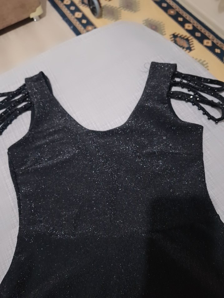 Siyah V Yakalı Dantelli Midi Goth Elbise - Görsel 3