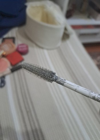 Bej Parlak Hacim Artırıcı Kirpik Bazı - Görsel 3