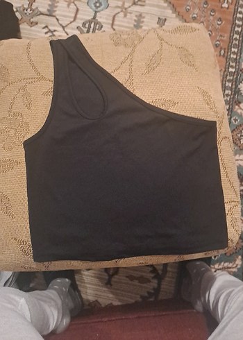 Siyah Tek Omuzlu Crop Top - Görsel 4