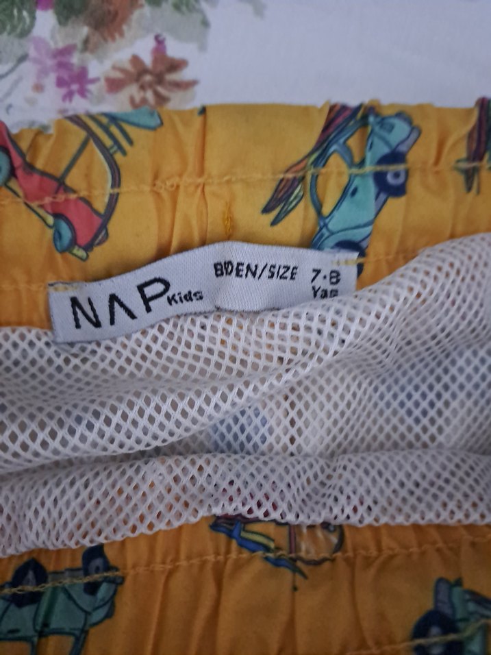 Sarı Mini Baskılı Erkek Deniz Şortu - Görsel 4