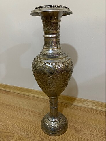 Bakır süs eşyası
