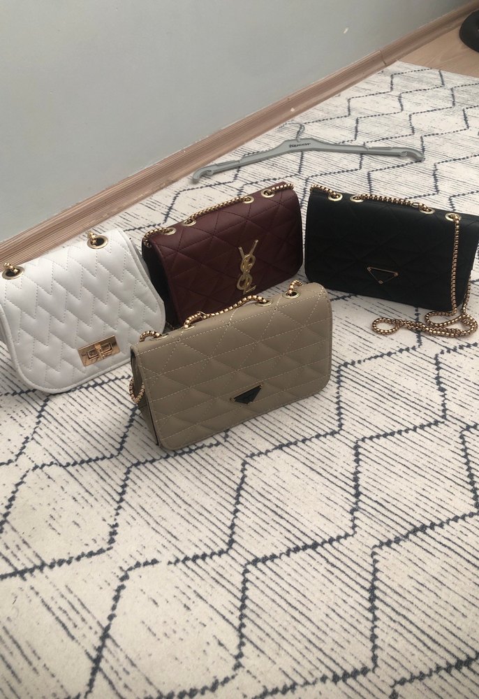 Zincir Detaylı Kahverengi Yılan Derisi Desenli Kadın Çanta - Görsel 2