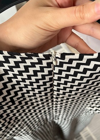 36 Beden Düğmeli Kısa Mini Desenli Kadın Elbise